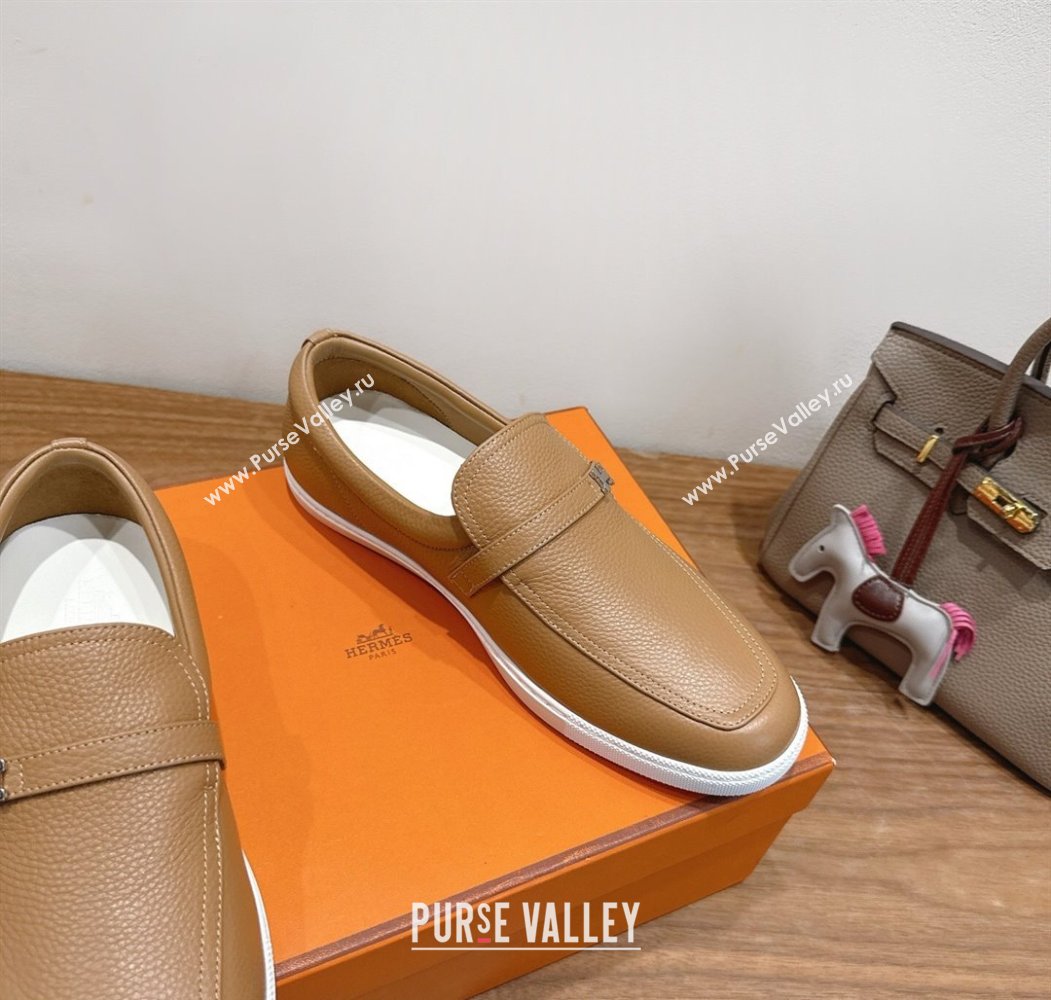 Hermes Like Loafers in Grained Calfskin Beige 2025 H082009 (XC-250820099)