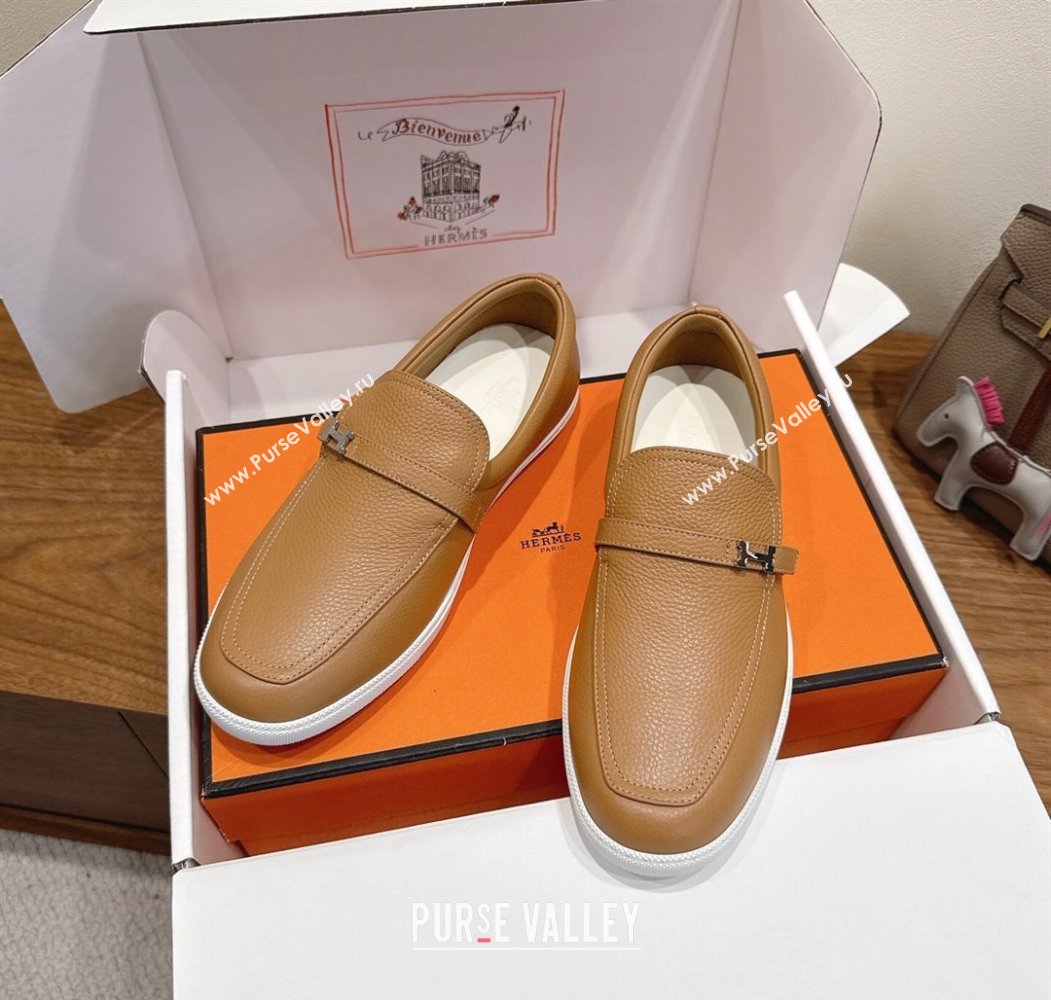 Hermes Like Loafers in Grained Calfskin Beige 2025 H082009 (XC-250820099)