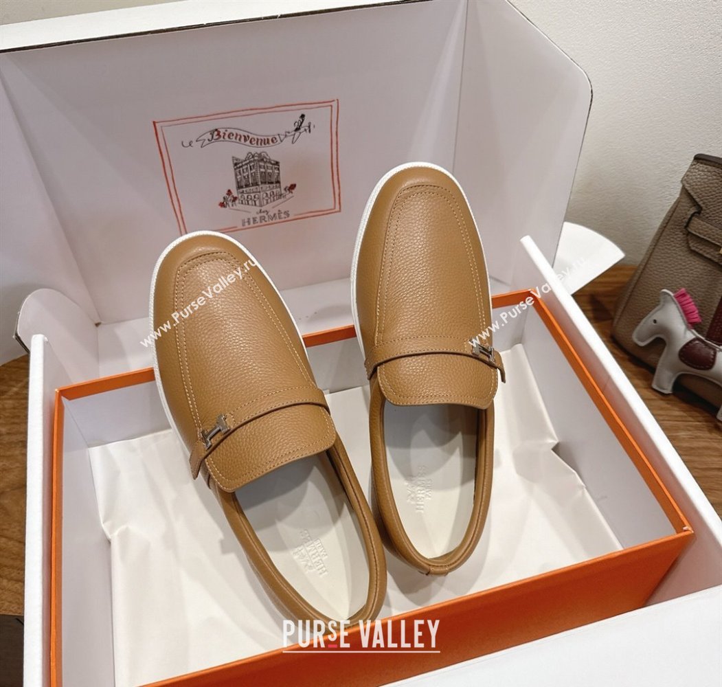 Hermes Like Loafers in Grained Calfskin Beige 2025 H082009 (XC-250820099)
