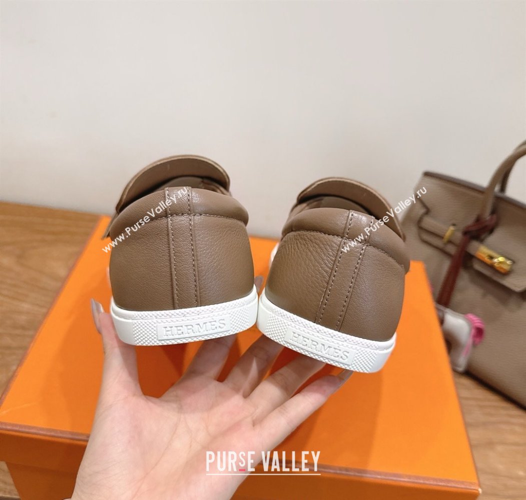 Hermes Like Loafers in Grained Calfskin Grey 2025 H082009 (XC-250820100)