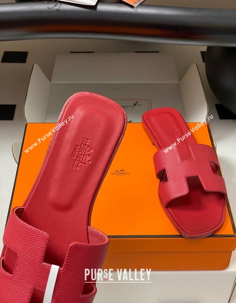 Hermes Oran Classic Flat Slides Sandal in Palm-Grained Calfskin Red 2025 0819 (MD-250819019)