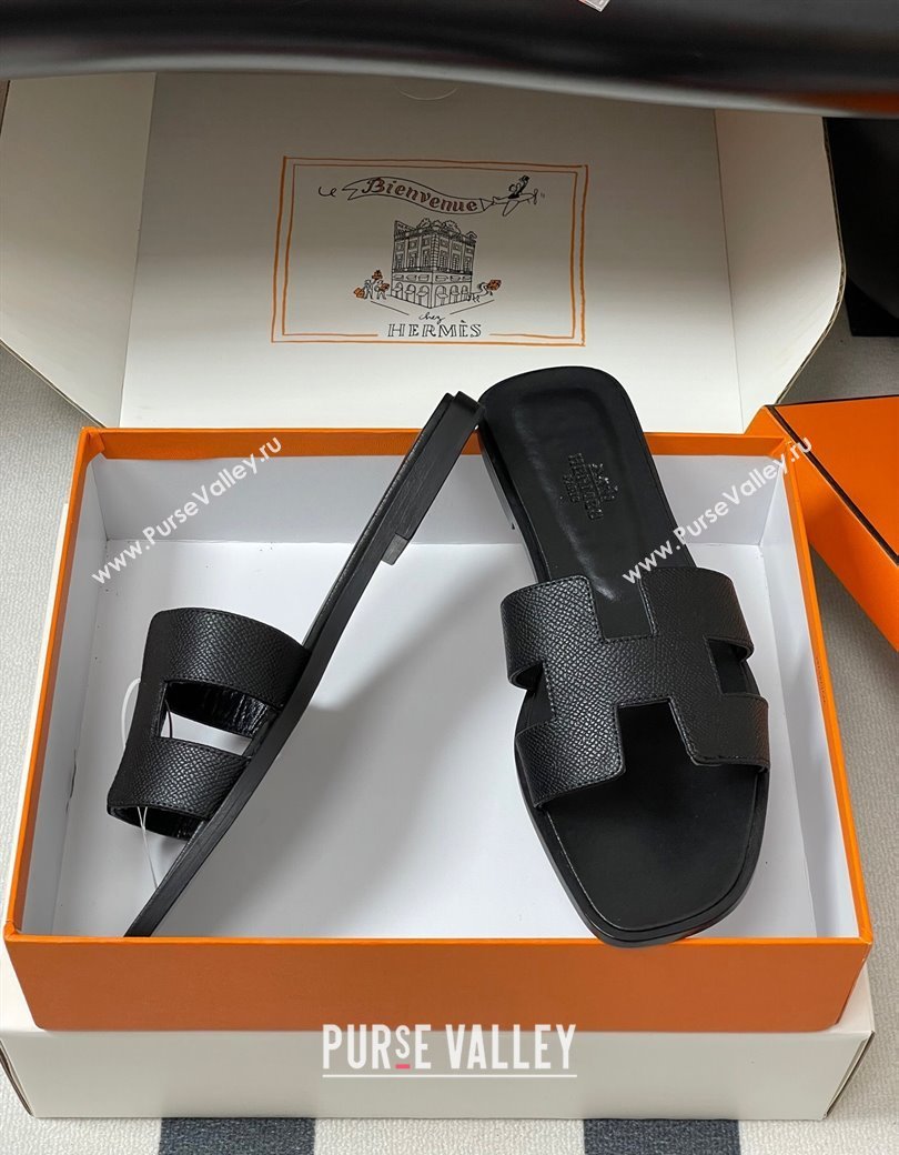 Hermes Oran Classic Flat Slides Sandal in Palm-Grained Calfskin Black 2025 H081803 (MD-250819024)