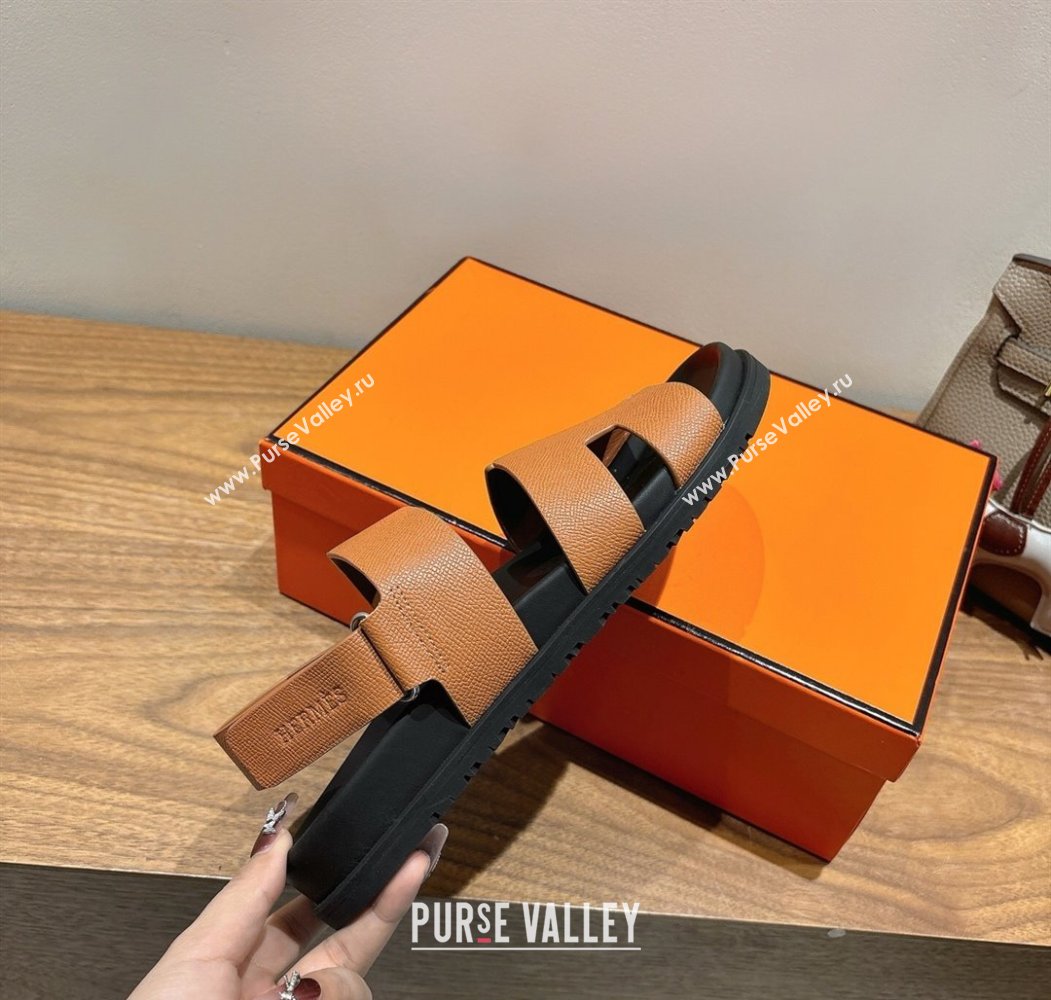 Hermes Genius Strap Sandals in Grained Leather Brown 2025 H082011 (XC-250820162)