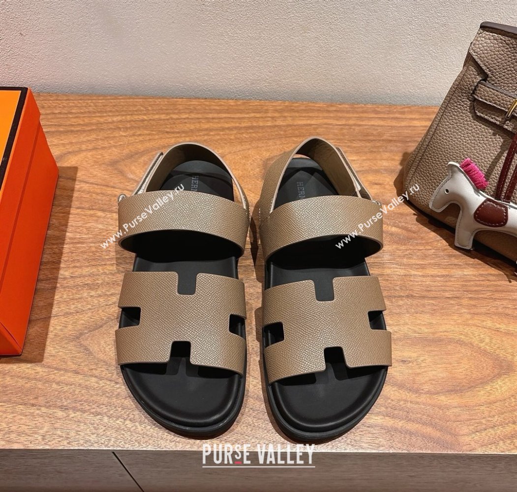 Hermes Genius Strap Sandals in Grained Leather Grey 2025 H082011 (XC-250820166)