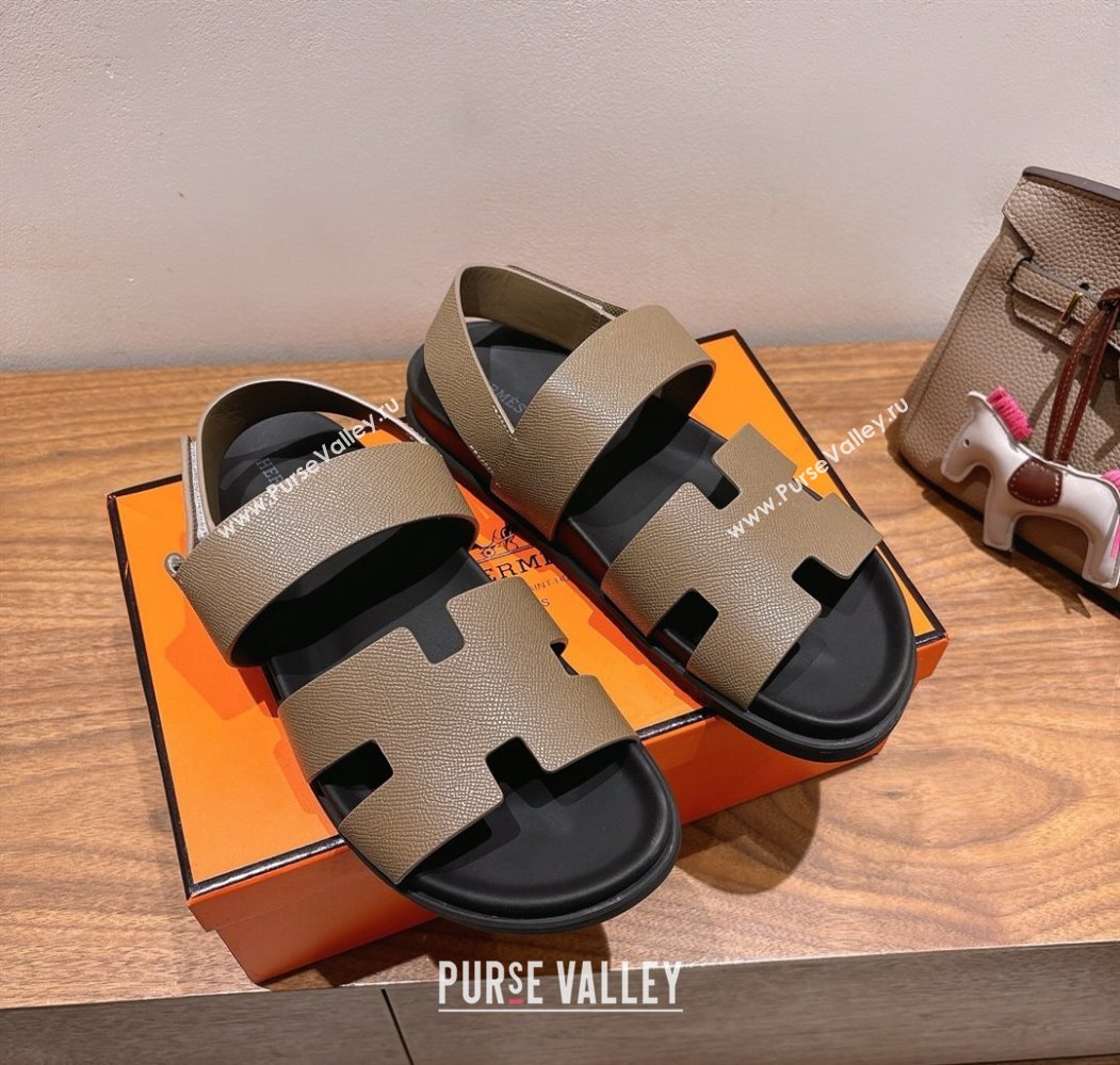 Hermes Genius Strap Sandals in Grained Leather Grey 2025 H082011 (XC-250820166)