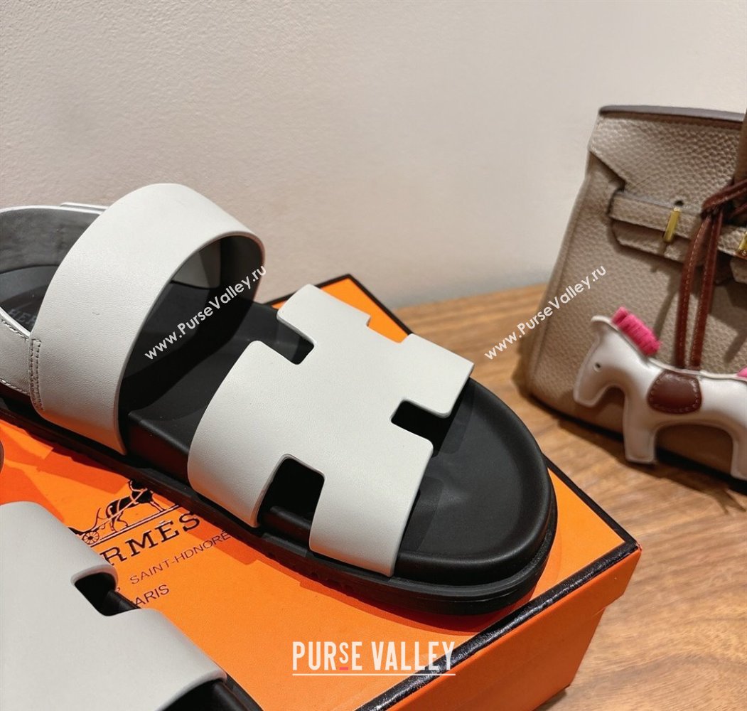 Hermes Genius Strap Sandals in Calfskin Leather White 2025 H082011 (XC-250820167)