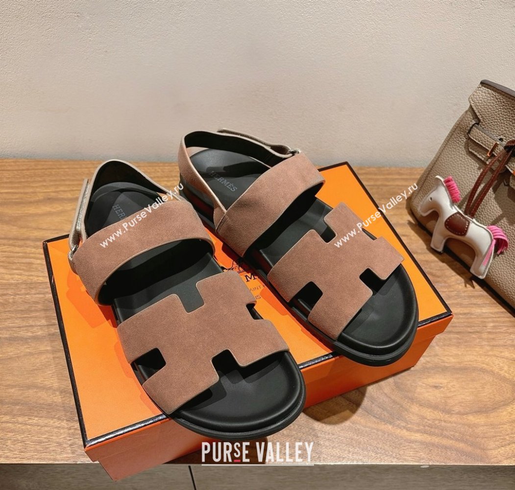Hermes Genius Strap Sandals in Suede Taupe 2025 H082011 (XC-250820174)