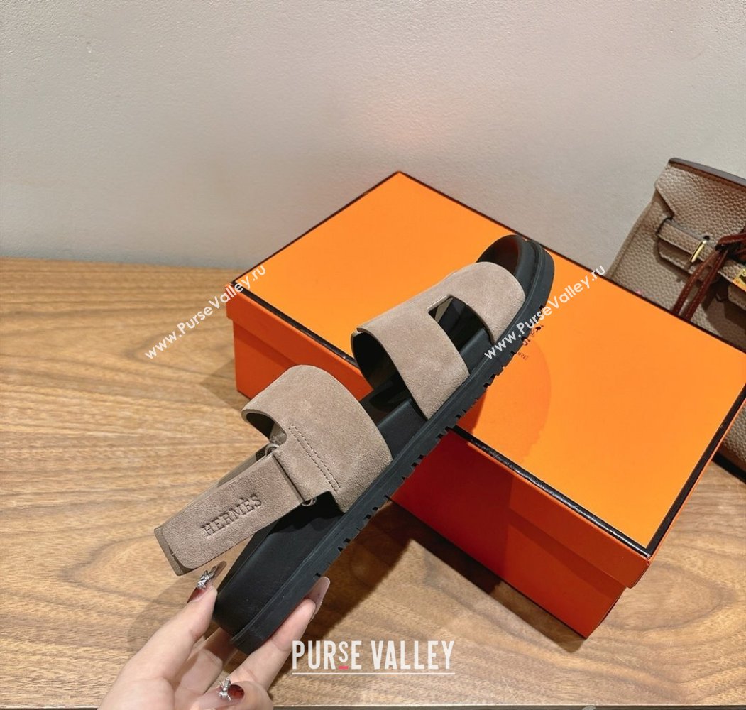 Hermes Genius Strap Sandals in Suede Grey 2025 H082011 (XC-250820177)