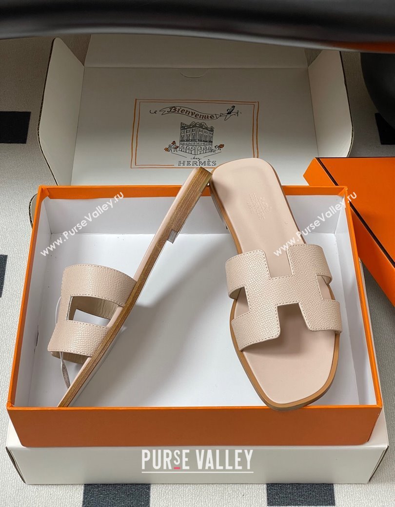 Hermes Oran Classic Flat Slides Sandal in Palm-Grained Calfskin Nude 2025 0819 (MD-250819003)