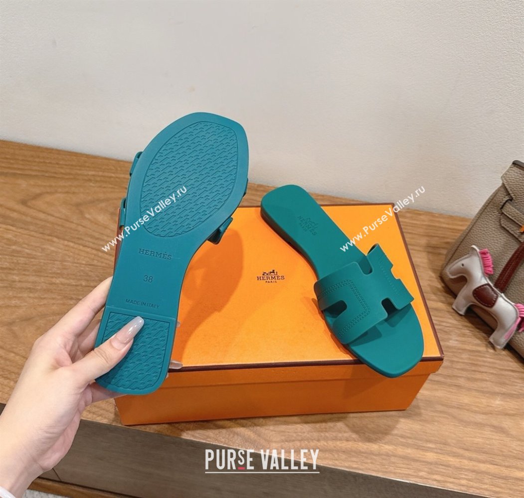 Hermes Oran Classic Flat Slides Sandal in Stitching Rubber Green 2025 (MD-250820189)
