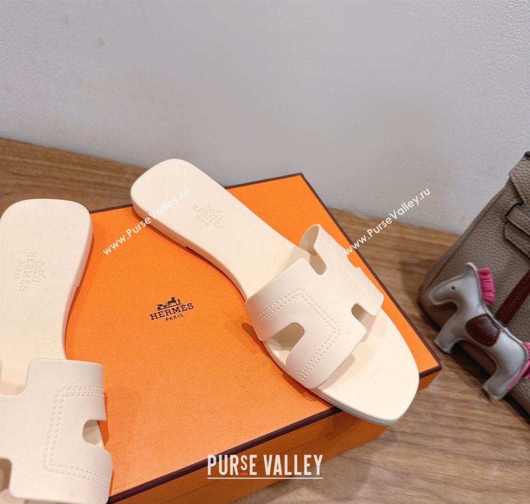 Hermes Oran Classic Flat Slides Sandal in Stitching Rubber Light Nude 2025 (MD-250820190)
