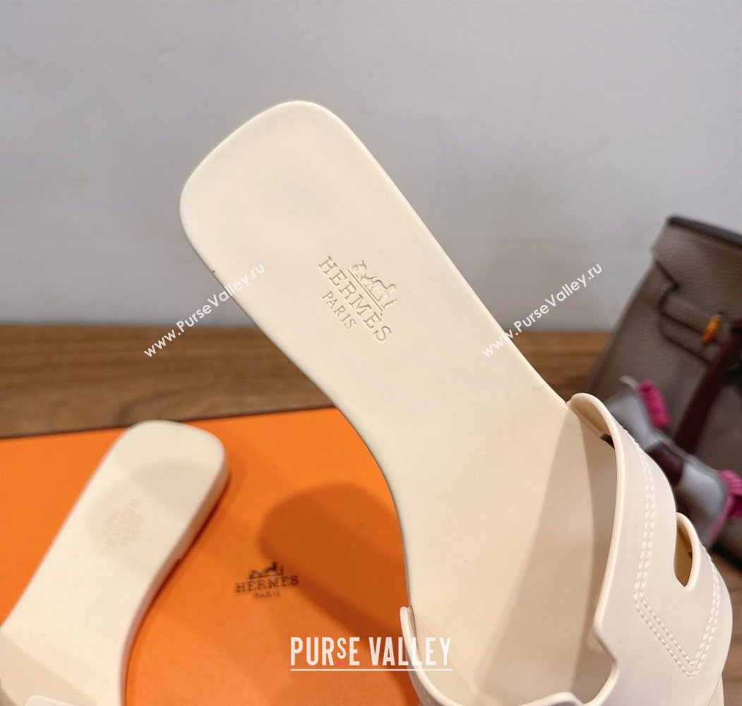 Hermes Oran Classic Flat Slides Sandal in Stitching Rubber Light Nude 2025 (MD-250820190)