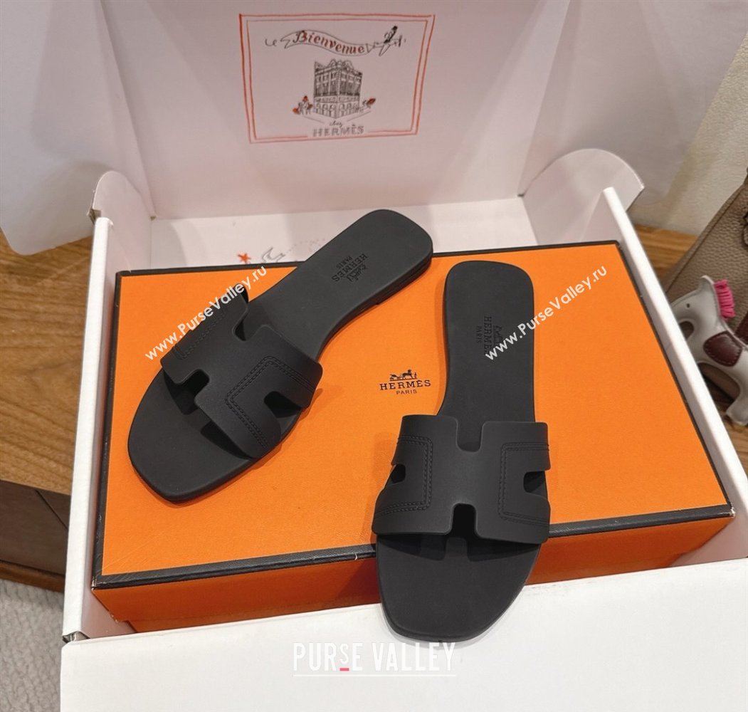 Hermes Oran Classic Flat Slides Sandal in Stitching Rubber Black 2025 (MD-250820191)