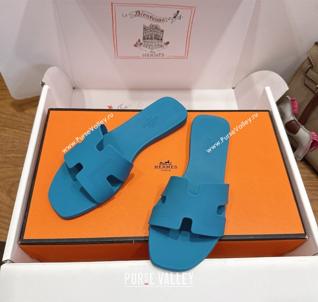 Hermes Oran Classic Flat Slides Sandal in Stitching Rubber Blue 2025 (MD-250820192)