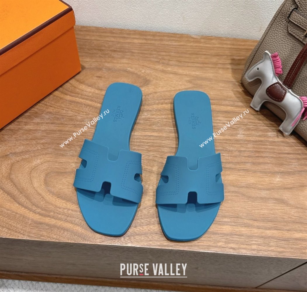 Hermes Oran Classic Flat Slides Sandal in Stitching Rubber Blue 2025 (MD-250820192)