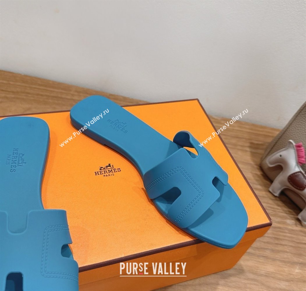 Hermes Oran Classic Flat Slides Sandal in Stitching Rubber Blue 2025 (MD-250820192)
