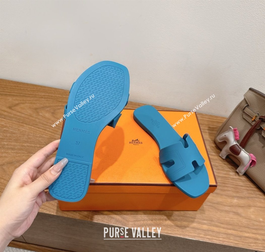 Hermes Oran Classic Flat Slides Sandal in Stitching Rubber Blue 2025 (MD-250820192)