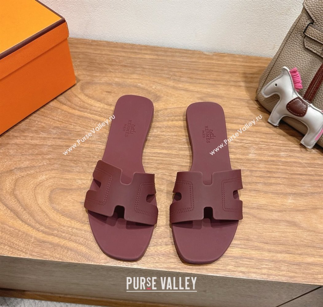 Hermes Oran Classic Flat Slides Sandal in Stitching Rubber Burgundy 2025 (MD-250820193)