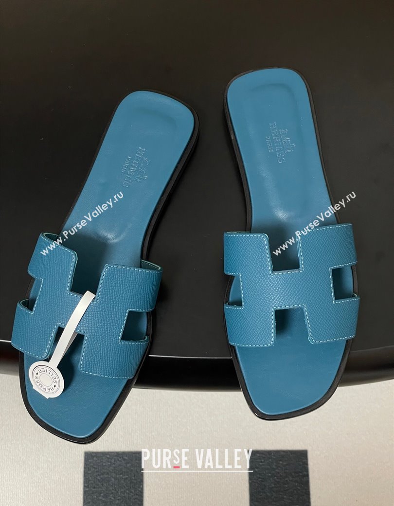 Hermes Oran Classic Flat Slides Sandal in Palm-Grained Calfskin Dark Blue 2025 H081803 (MD-250819033)