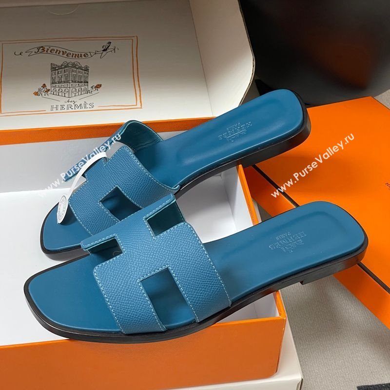 Hermes Oran Classic Flat Slides Sandal in Palm-Grained Calfskin Dark Blue 2025 H081803 (MD-250819033)