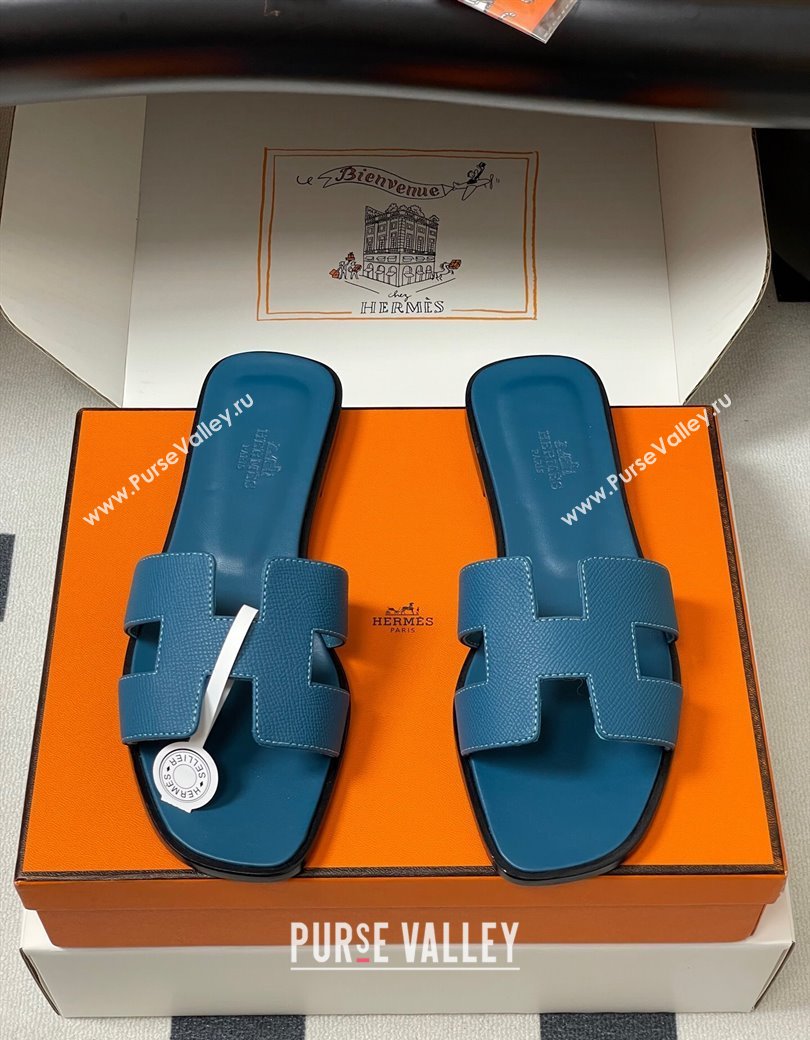 Hermes Oran Classic Flat Slides Sandal in Palm-Grained Calfskin Dark Blue 2025 H081803 (MD-250819033)