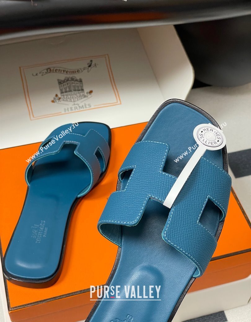 Hermes Oran Classic Flat Slides Sandal in Palm-Grained Calfskin Dark Blue 2025 H081803 (MD-250819033)