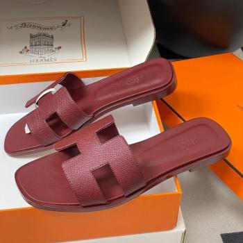 Hermes Oran Classic Flat Slides Sandal in Palm-Grained Calfskin Dark Burgundy 2025 H081803 (MD-250819034)