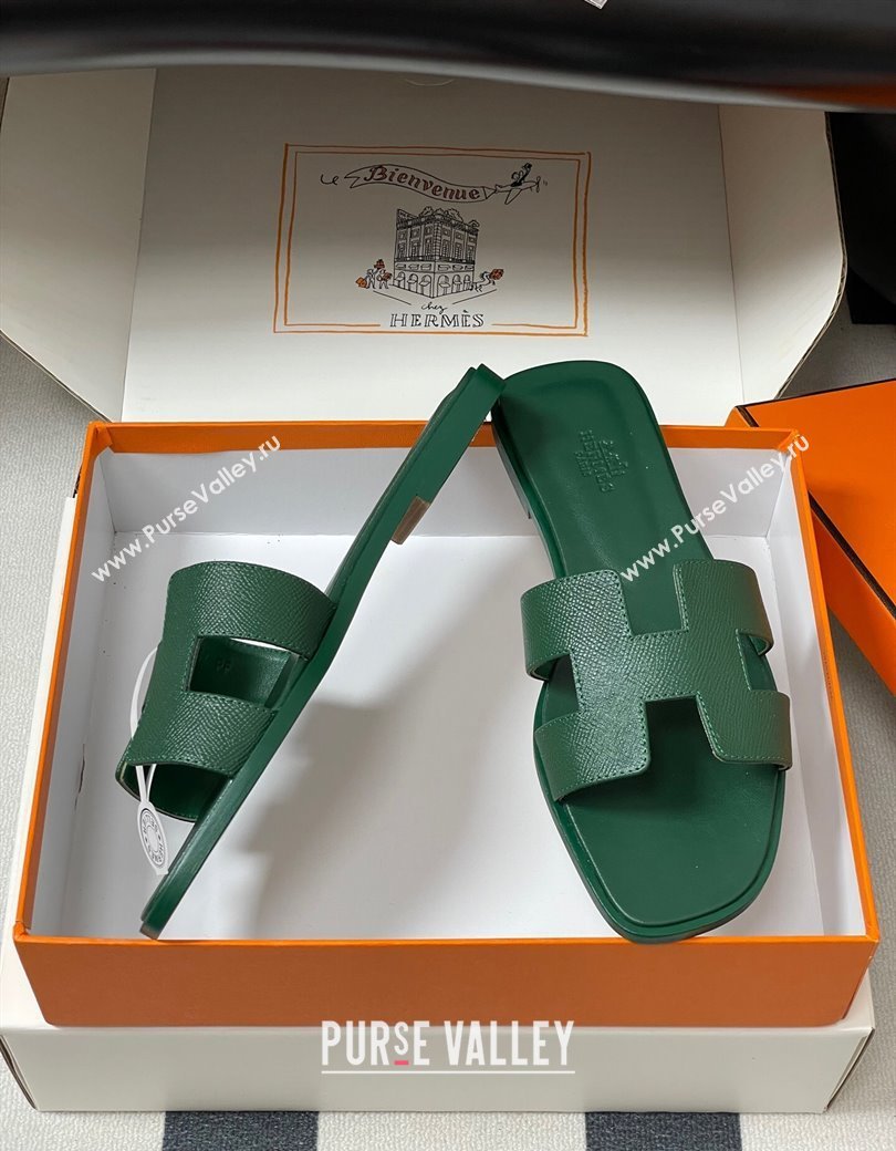 Hermes Oran Classic Flat Slides Sandal in Palm-Grained Calfskin Deep Green 2025 H081803 (MD-250819036)