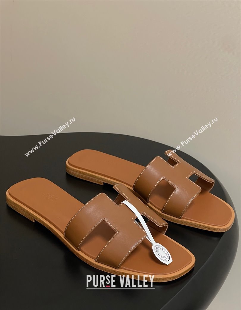 Hermes Oran Classic Flat Slides Sandal in Smooth Calfskin Brown 2025 H081803 (MD-250819039)