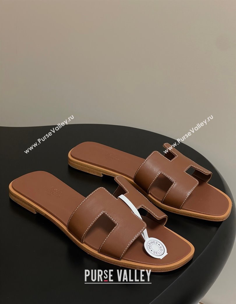 Hermes Oran Classic Flat Slides Sandal in Smooth Calfskin Brown 2025 H081803 (MD-250819042)