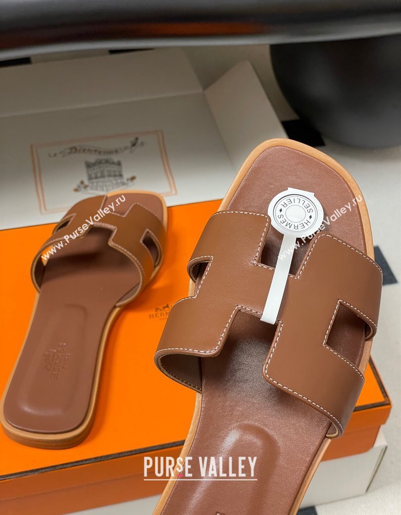 Hermes Oran Classic Flat Slides Sandal in Smooth Calfskin Brown 2025 H081803 (MD-250819042)