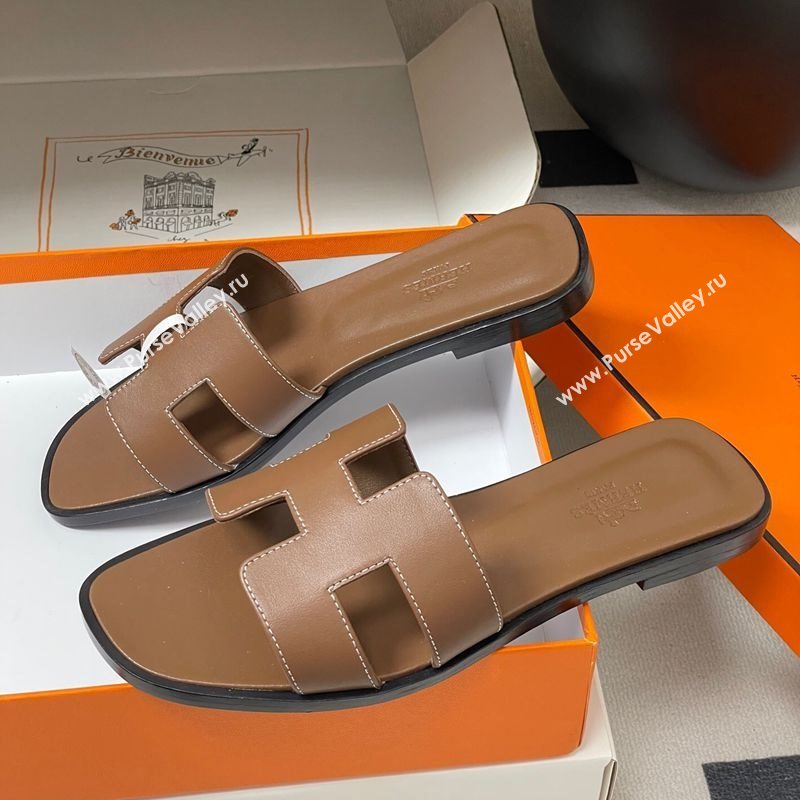 Hermes Oran Classic Flat Slides Sandal in Smooth Calfskin Dark Brown 2025 H081803 (MD-250819047)