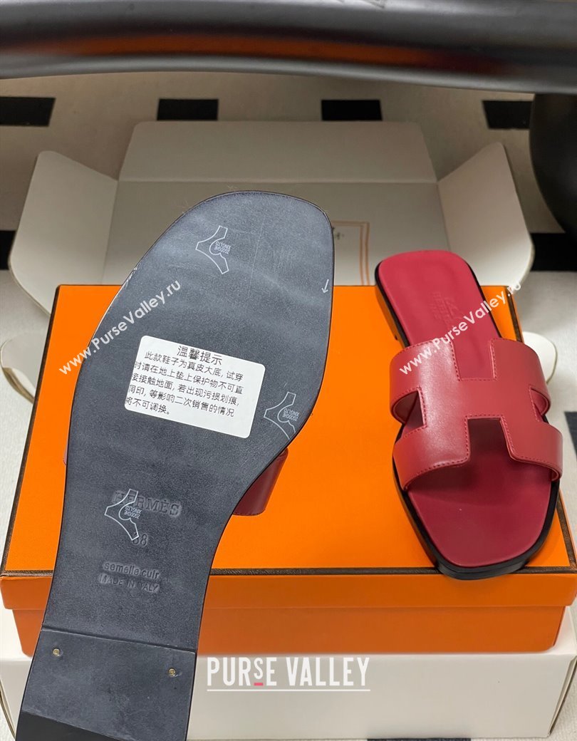 Hermes Oran Classic Flat Slides Sandal in Smooth Calfskin Dark Red 2025 H081803 (MD-250819049)