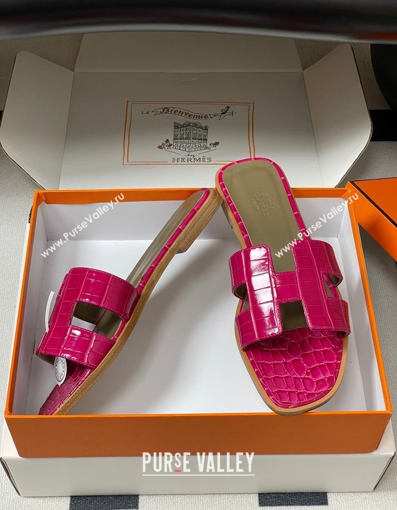 Hermes Oran Classic Flat Slides Sandal in Crocodile Embossed Calfskin Hot Pink 2025 H081803 (MD-250819055)