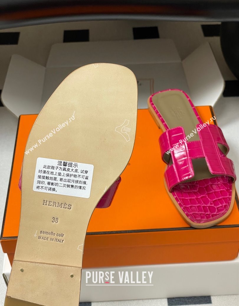 Hermes Oran Classic Flat Slides Sandal in Crocodile Embossed Calfskin Hot Pink 2025 H081803 (MD-250819055)