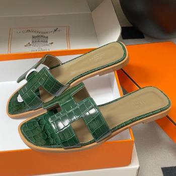 Hermes Oran Classic Flat Slides Sandal in Crocodile Embossed Calfskin Green 2025 H081803 (MD-250819056)