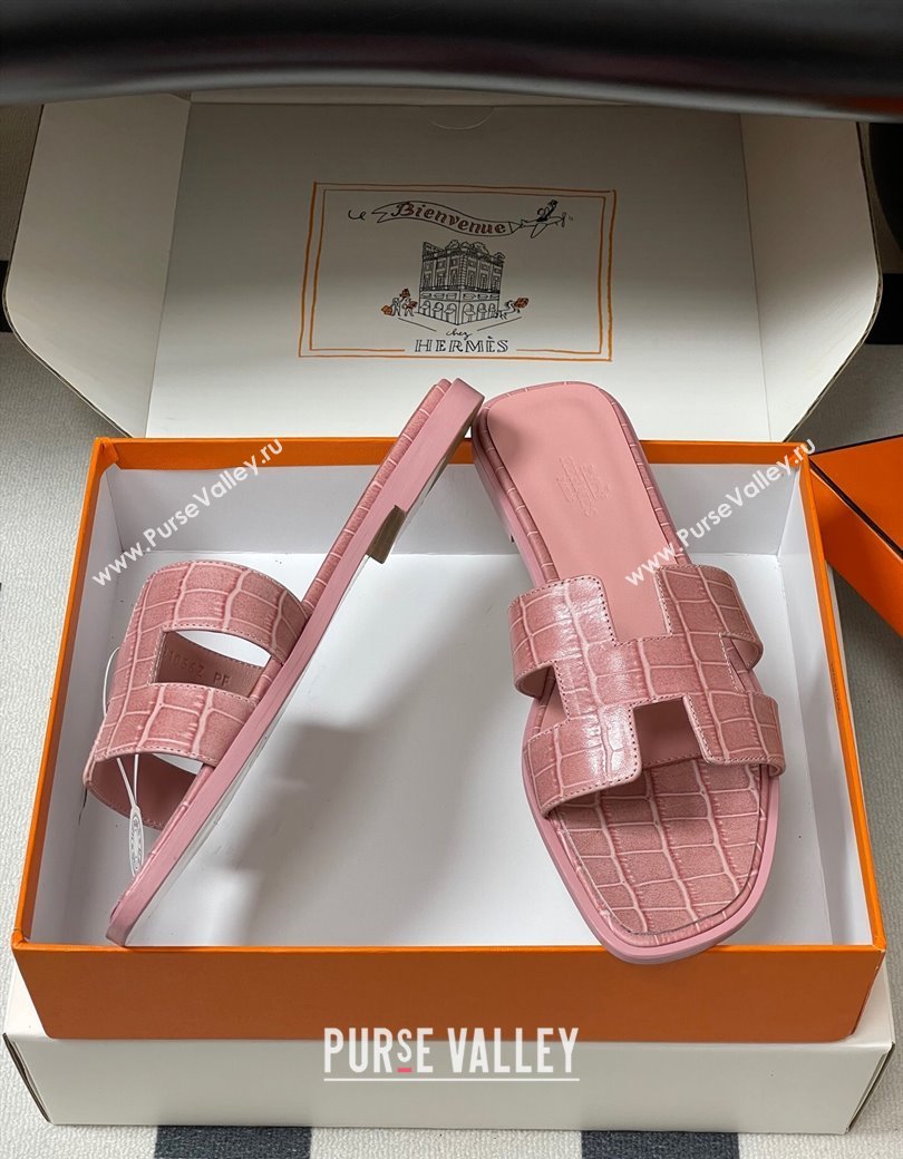 Hermes Oran Classic Flat Slides Sandal in Stone Embossed Calfskin Pink 2025 H081803 (MD-250819060)