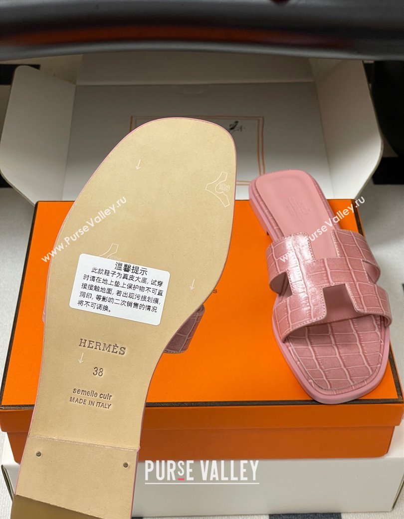 Hermes Oran Classic Flat Slides Sandal in Stone Embossed Calfskin Pink 2025 H081803 (MD-250819060)