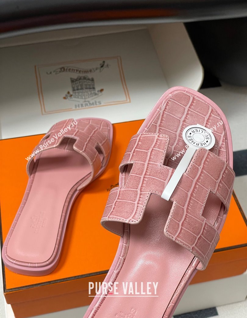 Hermes Oran Classic Flat Slides Sandal in Stone Embossed Calfskin Pink 2025 H081803 (MD-250819060)