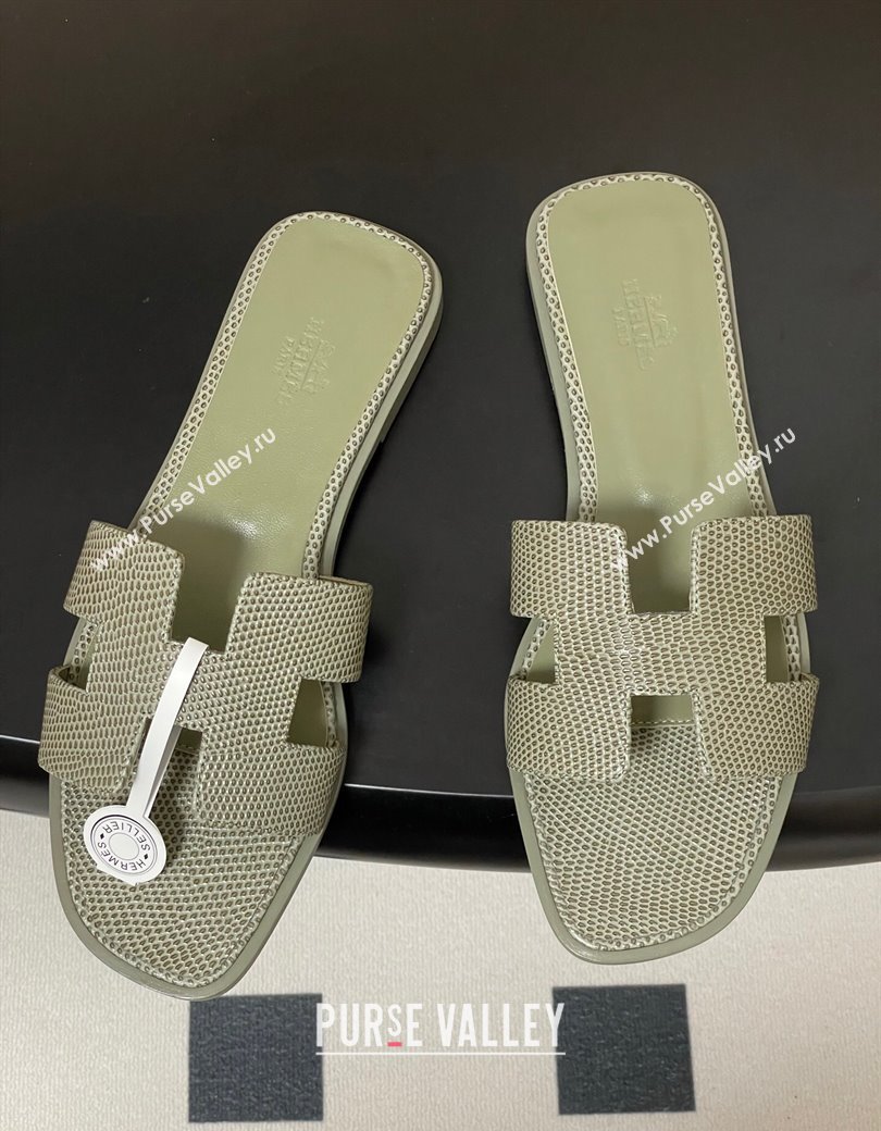 Hermes Oran Classic Flat Slides Sandal in Lizard Embossed Calfskin Khaki 2025 H081803 (MD-250819070)