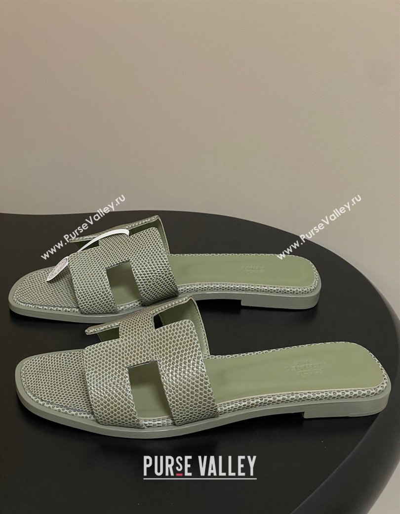 Hermes Oran Classic Flat Slides Sandal in Lizard Embossed Calfskin Khaki 2025 H081803 (MD-250819070)