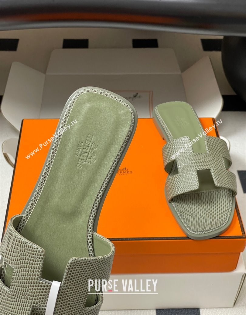 Hermes Oran Classic Flat Slides Sandal in Lizard Embossed Calfskin Khaki 2025 H081803 (MD-250819070)