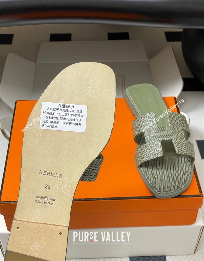 Hermes Oran Classic Flat Slides Sandal in Lizard Embossed Calfskin Khaki 2025 H081803 (MD-250819070)