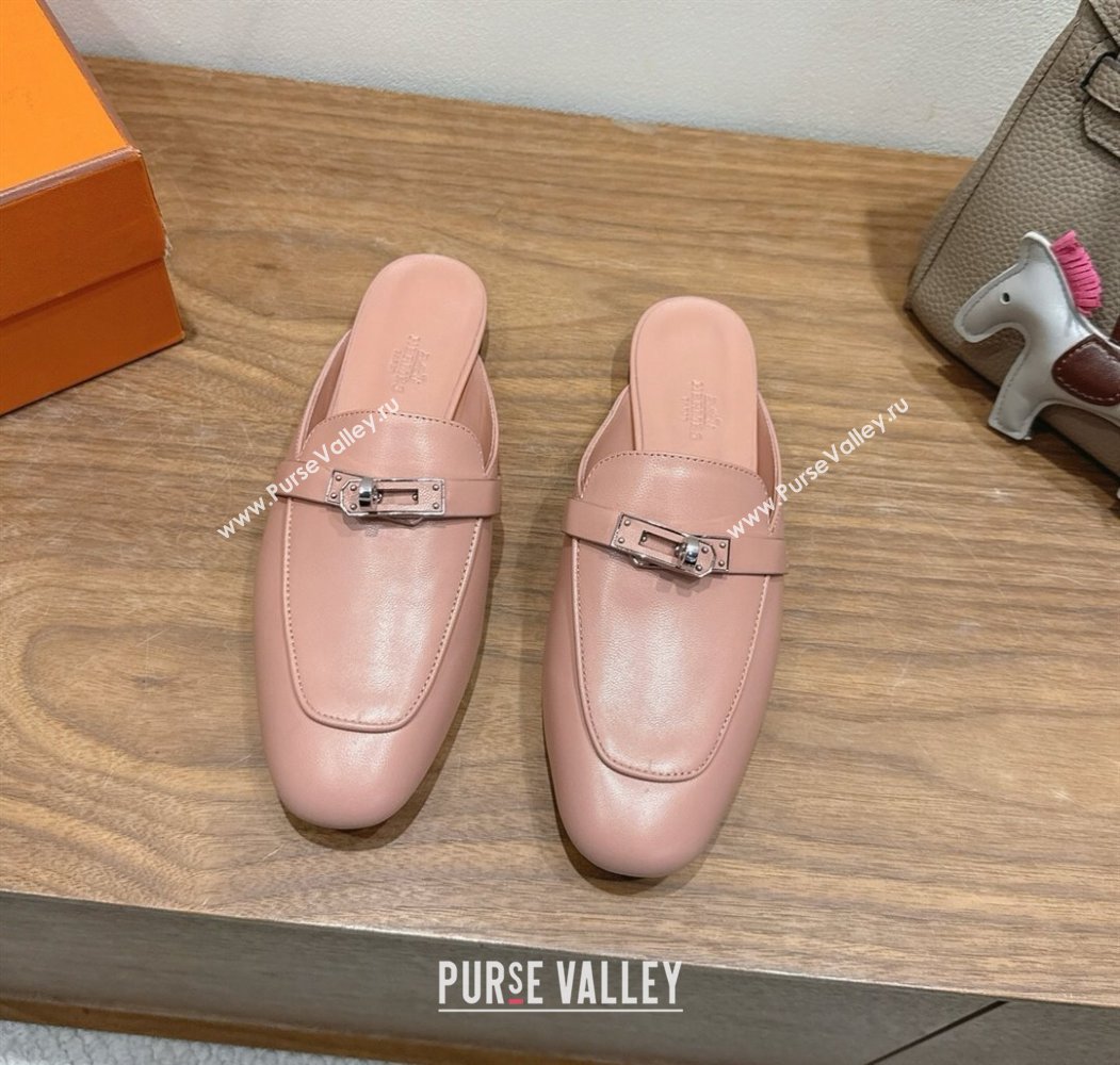 Hermes Oz Flat Mules in Calfskin Leather with Kelly Light Pink 2025 H082004 (XC-250820030)