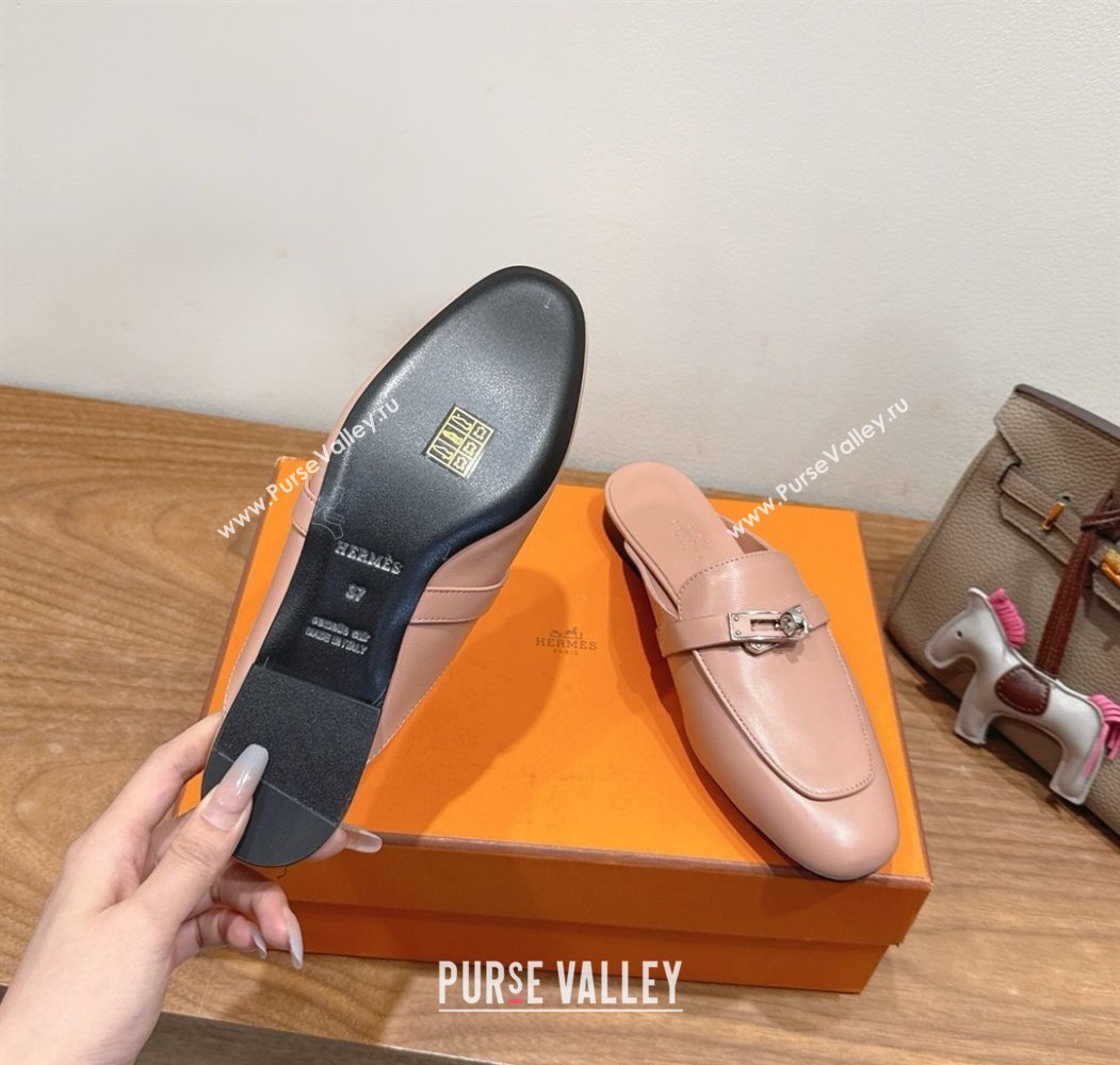 Hermes Oz Flat Mules in Calfskin Leather with Kelly Light Pink 2025 H082004 (XC-250820030)