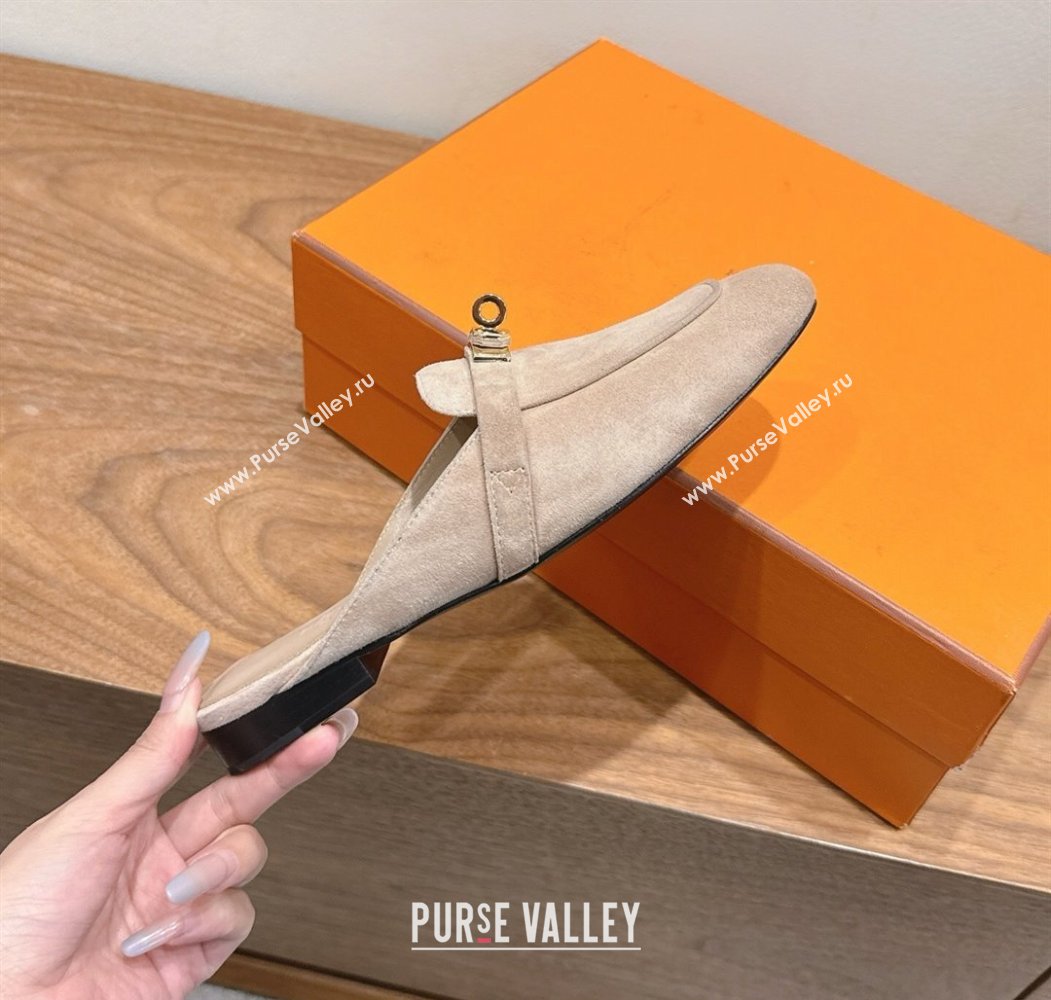 Hermes Oz Flat Mules in Suede with Kelly Beige 2025 H082004 (XC-250820032)