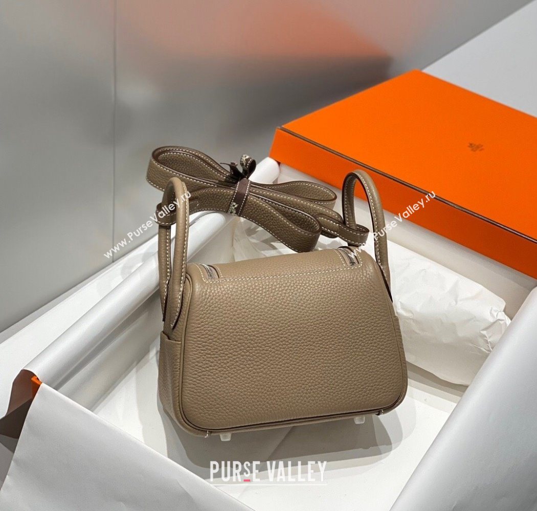 Hermes Lindy Mini Bag 19cm in Litchee-Grainy Togo Calfskin Leather Dove Grey/Silver 2025 (FL-251008028)
