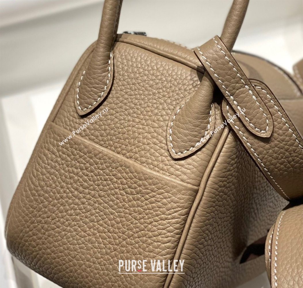 Hermes Lindy Mini Bag 19cm in Litchee-Grainy Togo Calfskin Leather Dove Grey/Silver 2025 (FL-251008028)