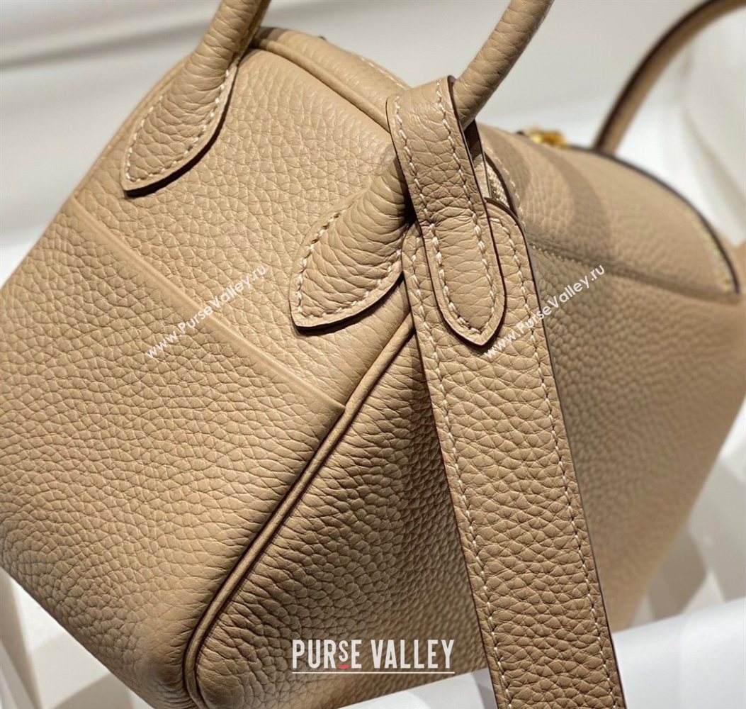 Hermes Lindy Mini Bag 19cm in Litchee-Grainy Togo Calfskin Leather Trench Beige/Gold 2025 (FL-251008027)