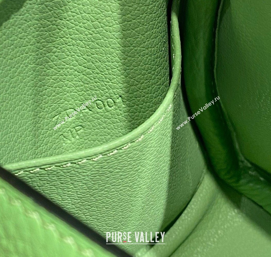 Hermes Lindy Mini Bag 19cm in Litchee-Grainy Togo Calfskin Leather Avocado Green 2025 (FL-251008029)